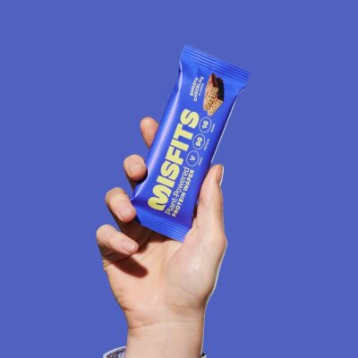 Misfits Vegan Protein Wafers 37g Smooth Chocolate (MHD 24/08/24)